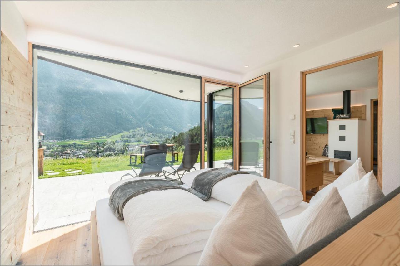 Innermoser Bauernhof - Chalets Molini di Tures Buitenkant foto