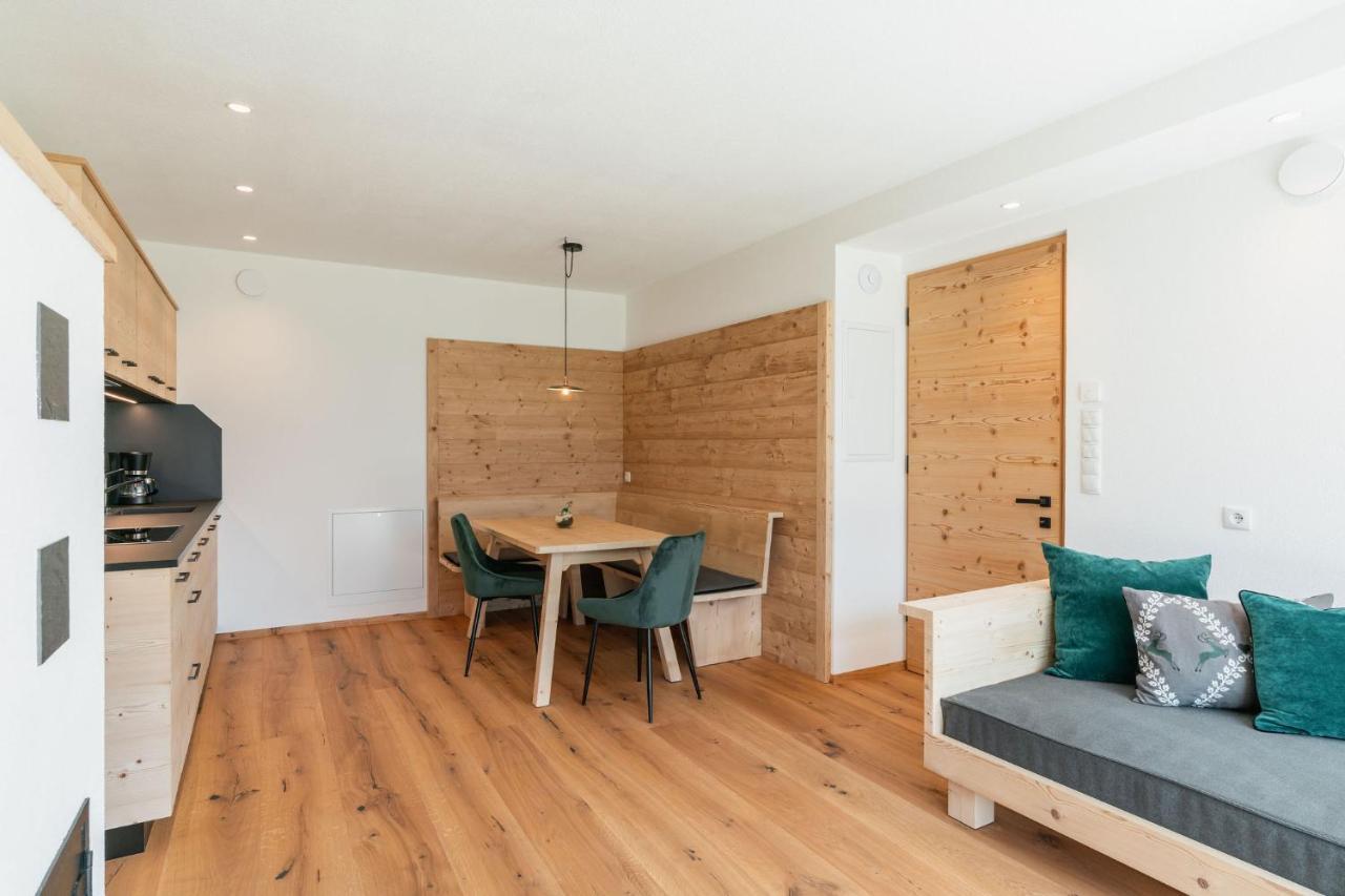 Innermoser Bauernhof - Chalets Molini di Tures Buitenkant foto