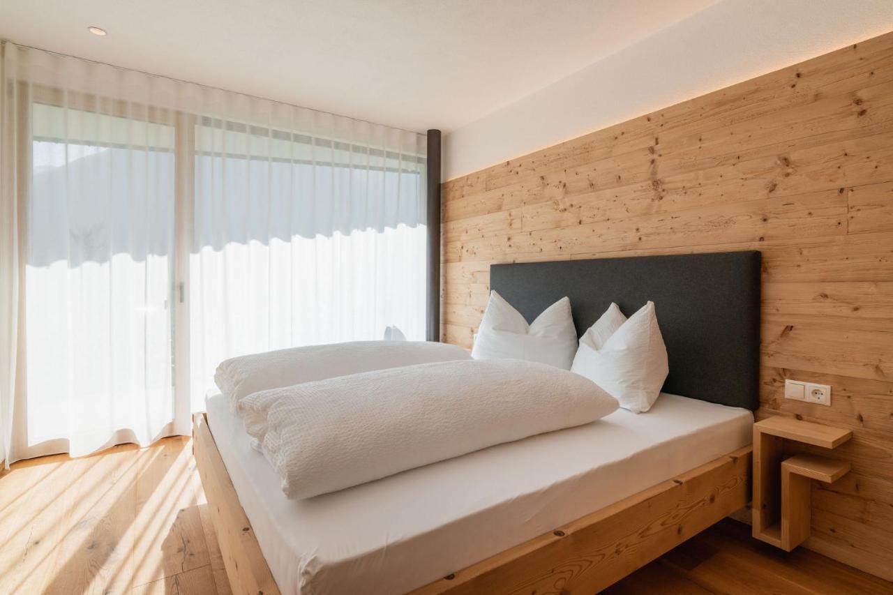Innermoser Bauernhof - Chalets Molini di Tures Buitenkant foto